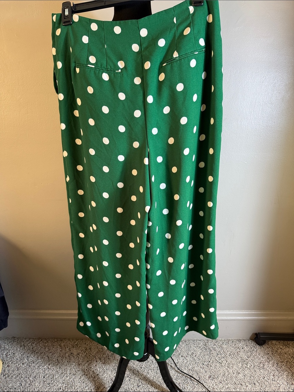 Ann Taylor Green Polka Dot Wide Leg Pants Sz 14P 29” Inseam - Picture 5 of 9